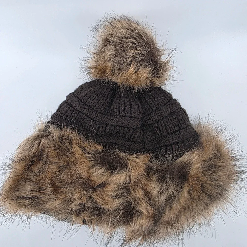Soul Young Womens Brown Cable Knit Faux Fur Trapper Hat Pom Pom Beanie Preppy